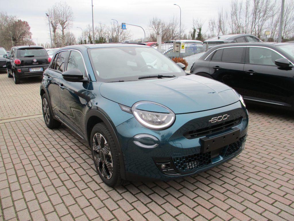 Fiat 600 Hybrid DCT MHEV LaPrima - FULL OPTIONAL