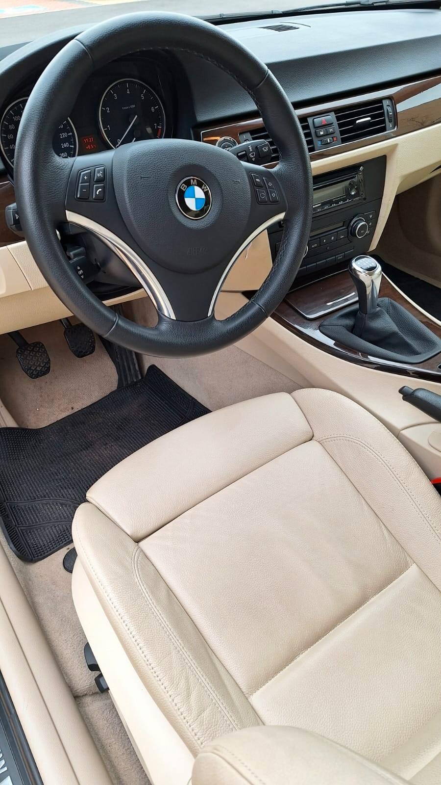 BMW 320i COUPè - 66.000km - PARI AL NUOVO