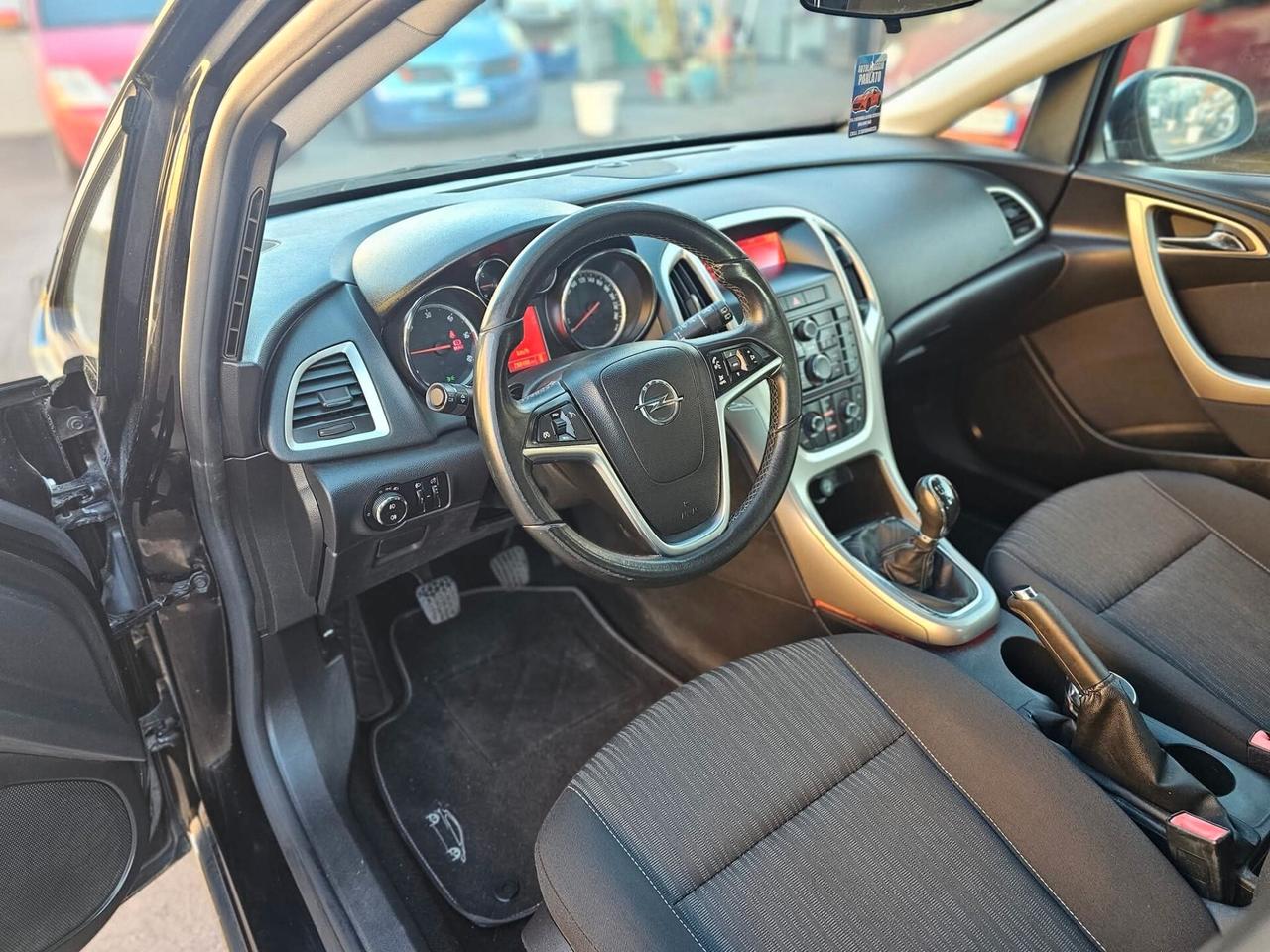 Opel Astra 1.7 CDTI 110CV 5 porte Elective