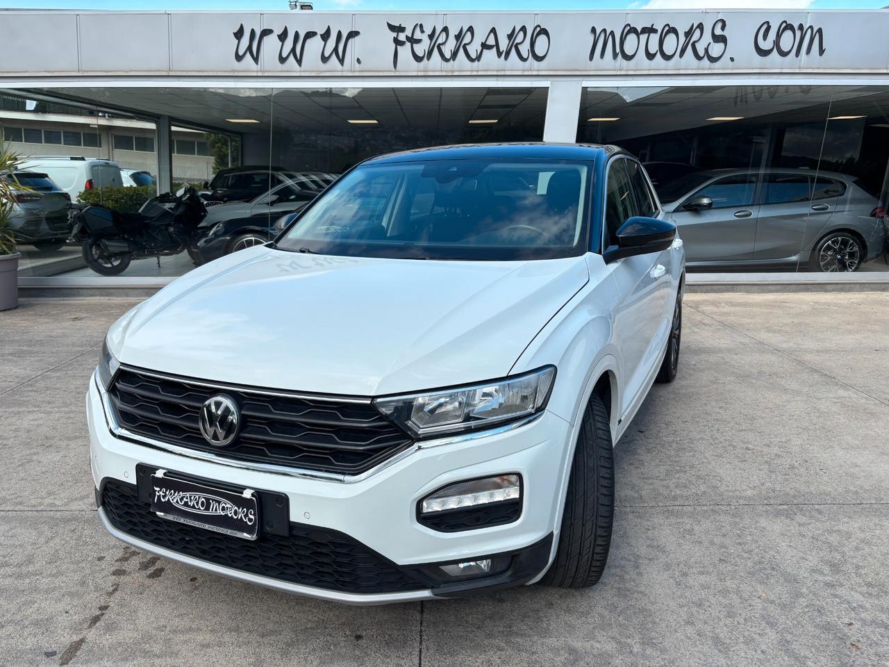 Volkswagen T-Roc 1.6 TDI SCR BUSINESS BIANCO IVA ESPOSTA A SOLI 199 EURO AL MESE