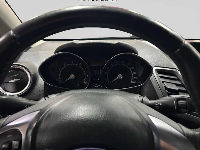 FORD Fiesta 1.4 3 porte Bz.- GPL Black & White Edition