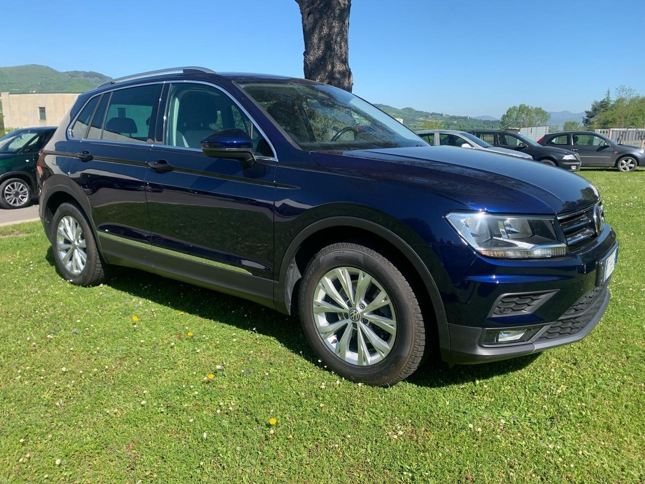 Volkswagen Tiguan 2.0 TDI SCR DSG Business BlueMotion Technology