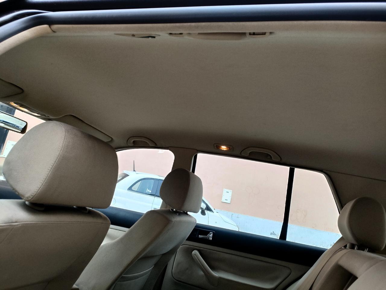 Volkswagen Golf 1.6 cat 5p. aut. Highline ASI e CRS