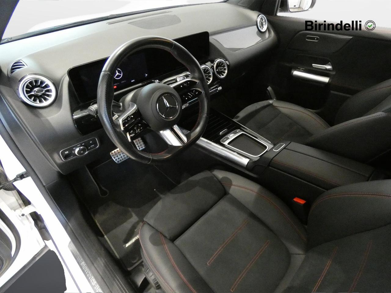 Mercedes-Benz GLA (H247) - GLA 200 d Automatic AMG Line Premium