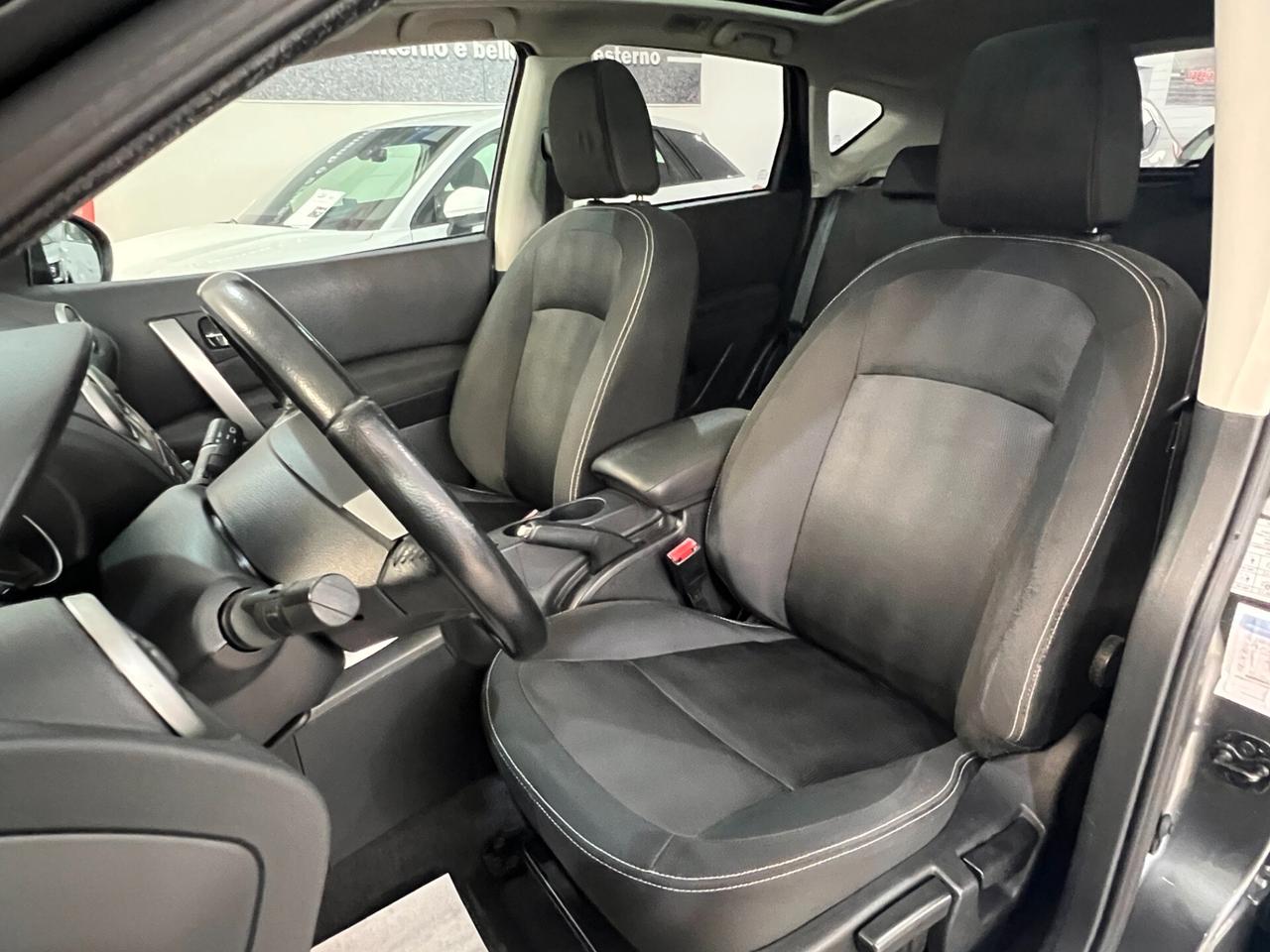 Nissan Qashqai 1.6 131 CV - Tekna - 2012