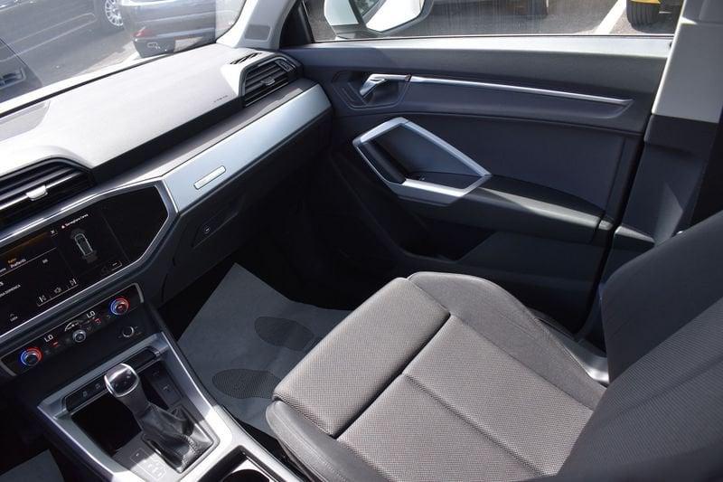 Audi Q3 2.0 35 TDI S Tronic Business