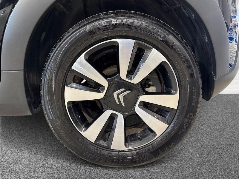 Citroën C3 III 2017 1.2 puretech Shine s&s 110cv