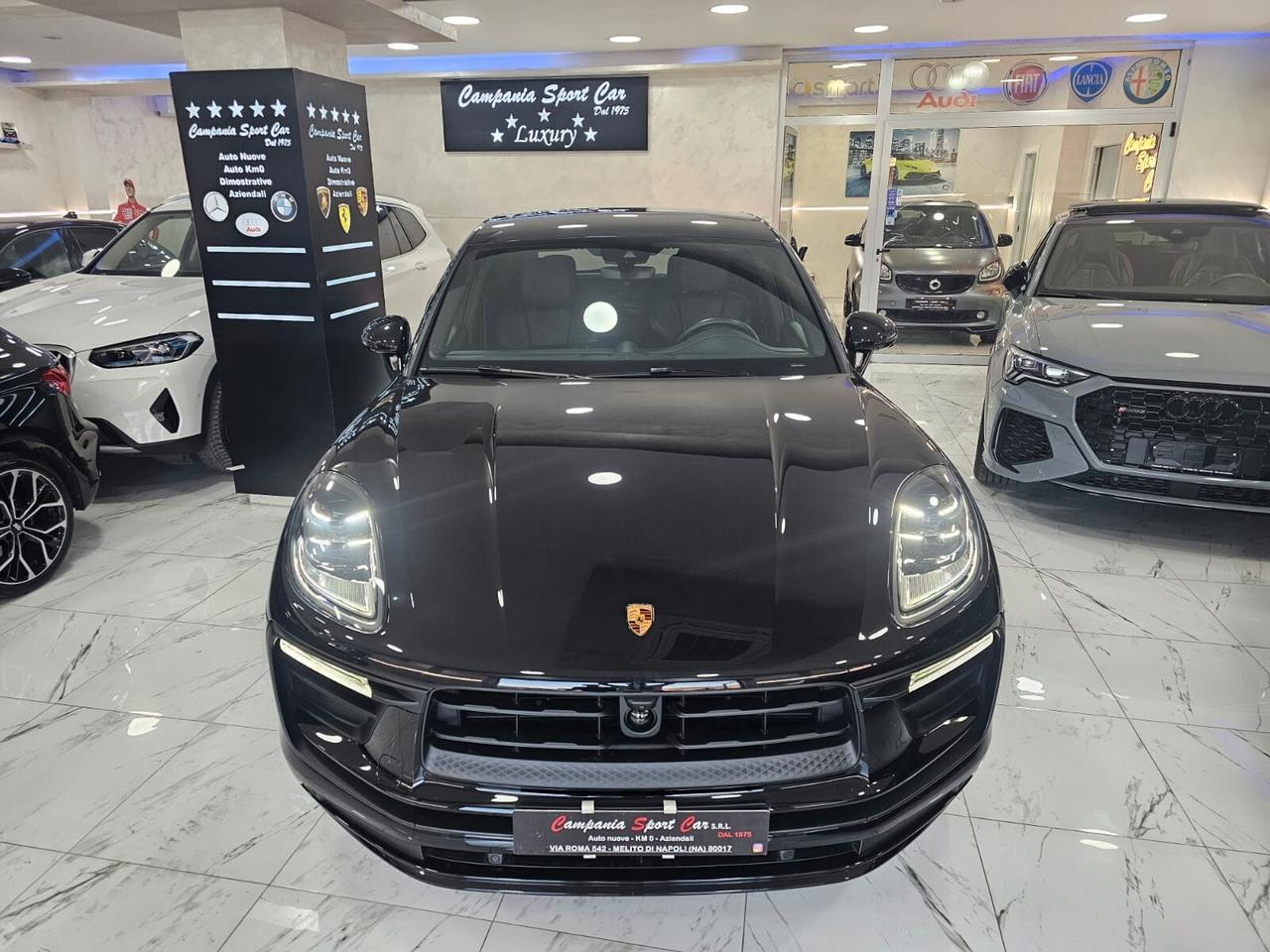 NUOVA PORSCHE MACAN TURBO 2.0 BENZINA 265CV CHRONO SPORT PACK