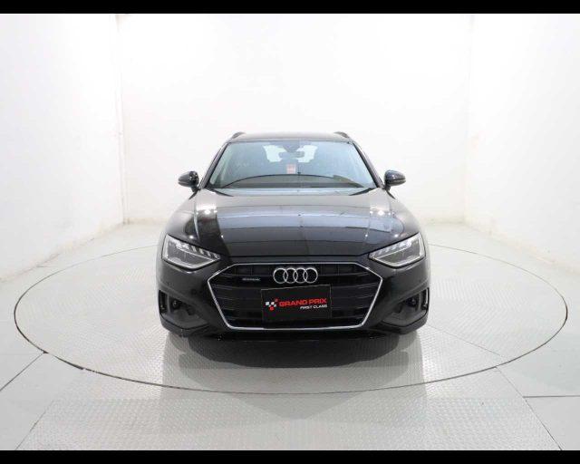 AUDI A4 Avant 40 TDI quattro S tronic Business