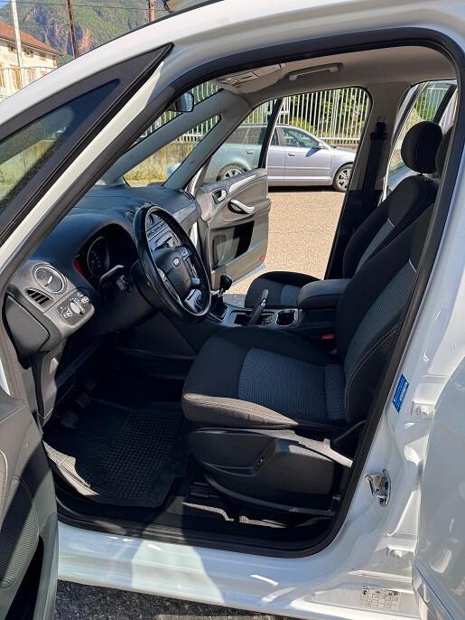 Ford Galaxy 1.6 TDCi 115 CV Start&Stop DPF Business Nav