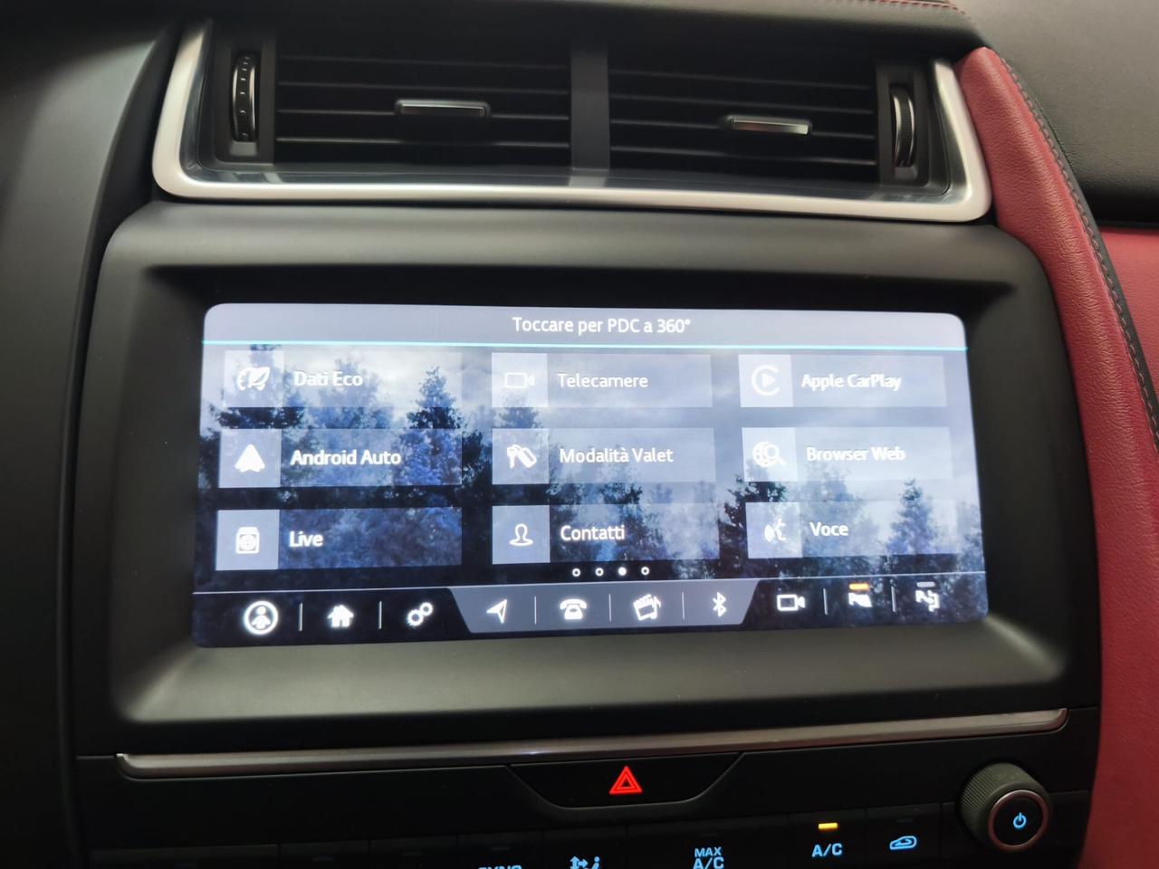 Jaguar E-Pace 2.0D 240 CV AWD aut. R-Dynamic HSE