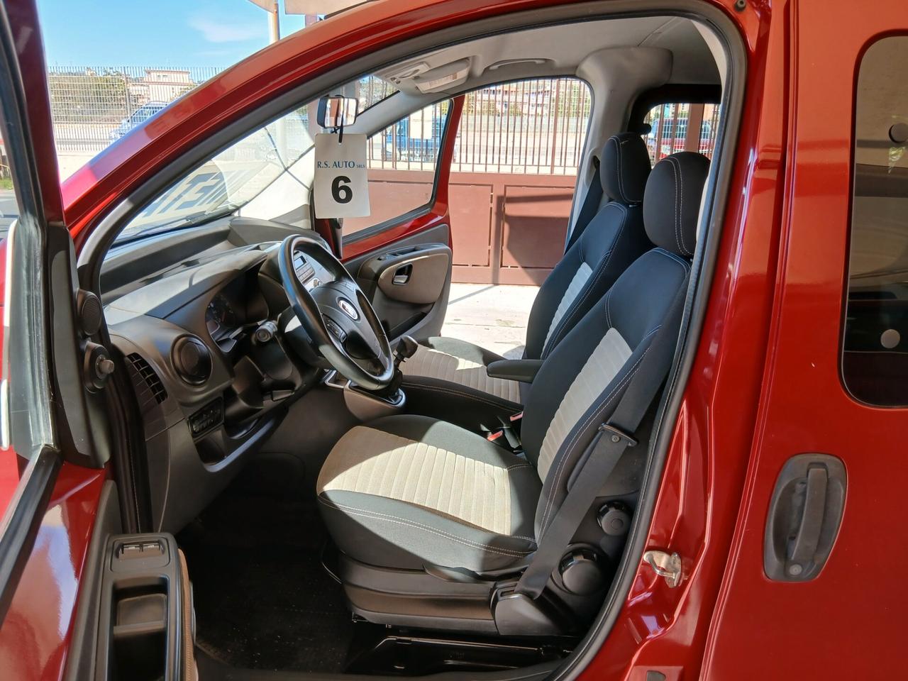 Fiat Qubo 1.4 8V 77 CV Natural Power 10