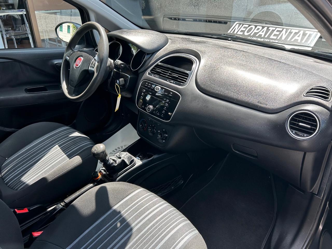 Fiat Punto Evo 1.4 5 p.UNIPROPRIETARIO-NEOPATENTATI
