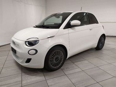 FIAT 500 42 kWh La Prima