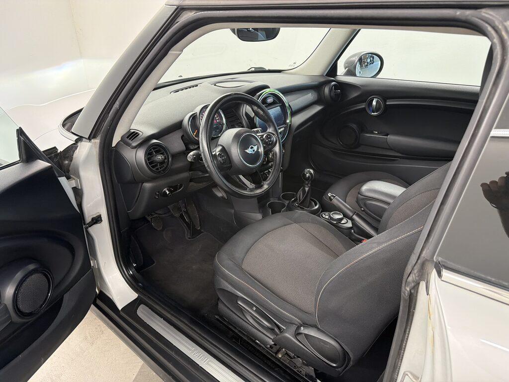 Mini Cooper D 1.5 D Cooper D