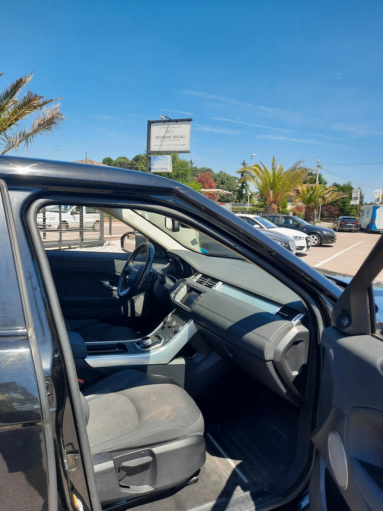 Range Rover Evoque 2.0 TD4 150 CV 12 MESI GARANZIA 5p. Business Edition
