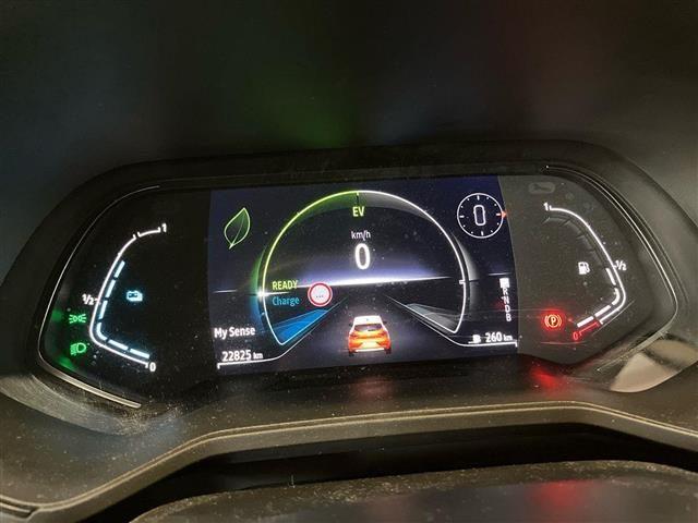 RENAULT Clio 5 Porte 1.6 E-Tech full hybrid 145cv Techno A