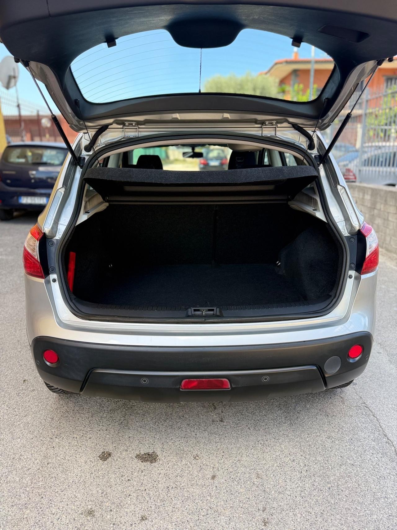 Nissan Qashqai 1.5 dCi DPF Tekna