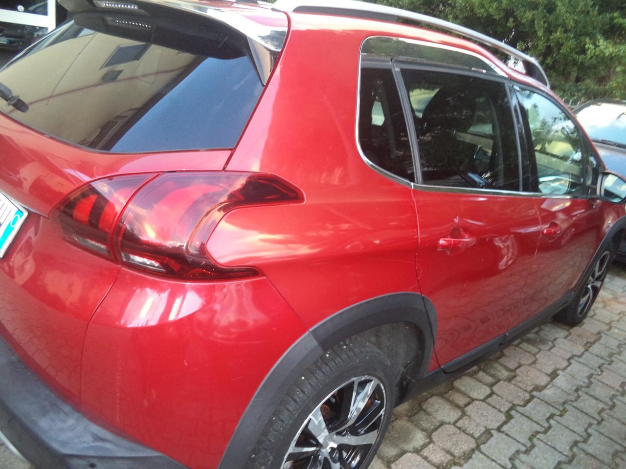 Peugeot 2008 BlueHDi 120 S&S Black Matt