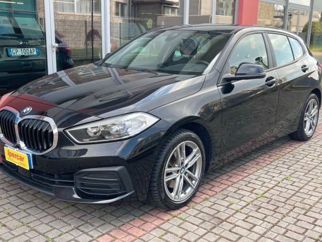 BMW 118 d 5p. Business Advantage
