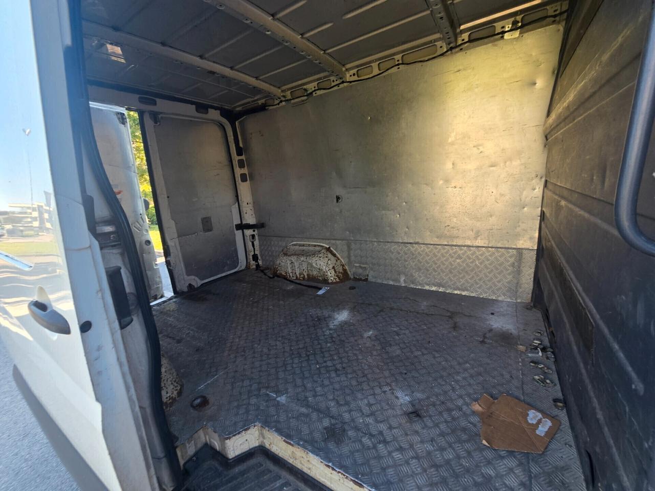 Volkswagen Crafter 2.5 DIESEL 110 CAVALLI 6 MARCE - 2009