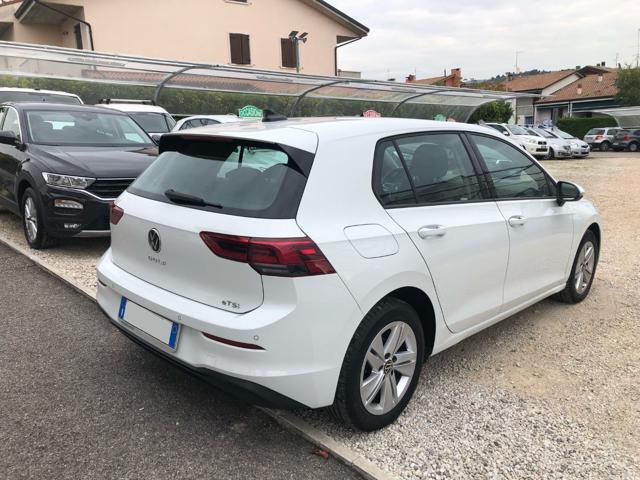 VOLKSWAGEN Golf 1.0 eTSI EVO DSG Life OK NEOPATENTATI