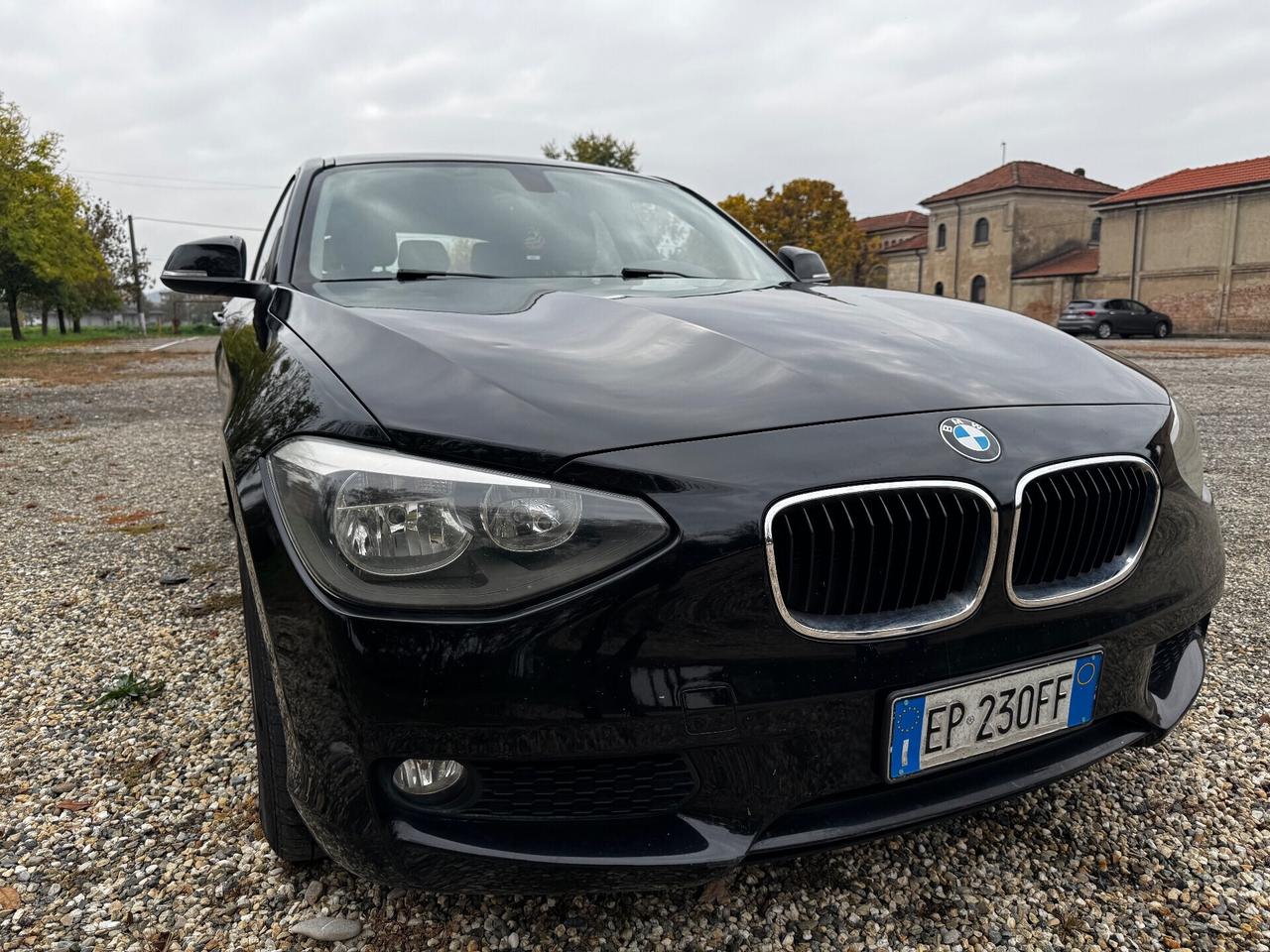 Bmw 116 116d 5p. Urban