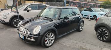 Mini 1.4 tdi One D Park Lane per neopatentati