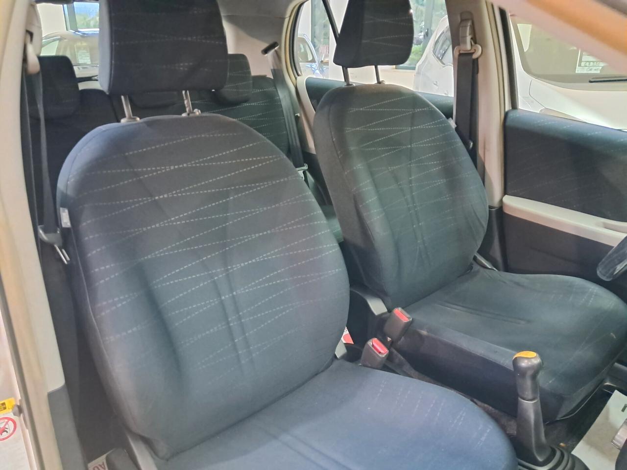 Toyota Yaris 1.0 5 porte Sol