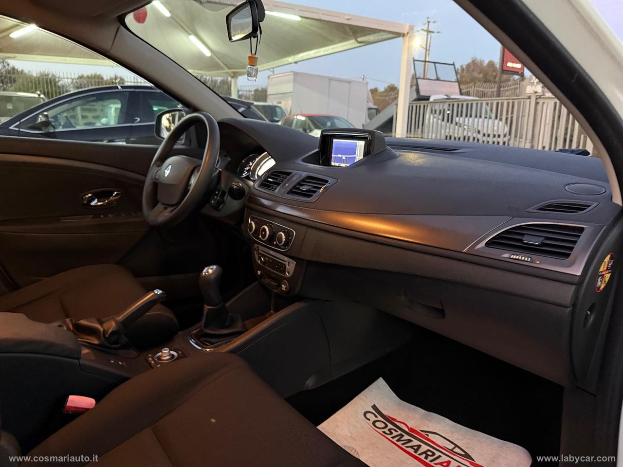 RENAULT Mégane 1.5 dCi 90 CV SporTour Wave