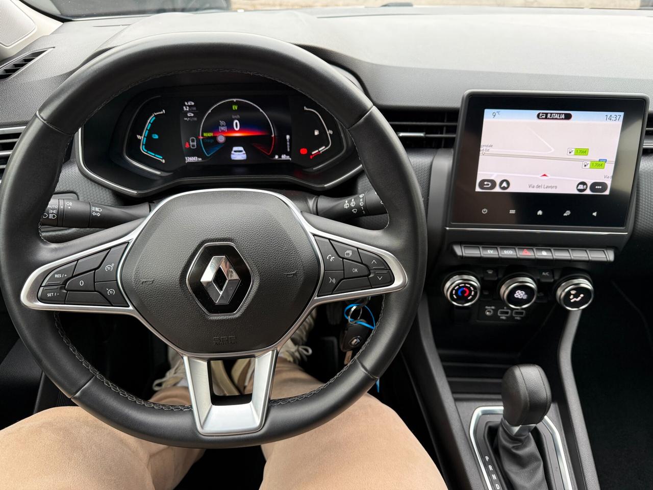 Renault Clio Hybrid E-Tech 140 CV 5 porte Intens