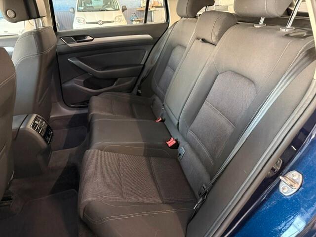 Volkswagen Passat Variant 2.0 TDI DSG Highline BlueMotion Technology