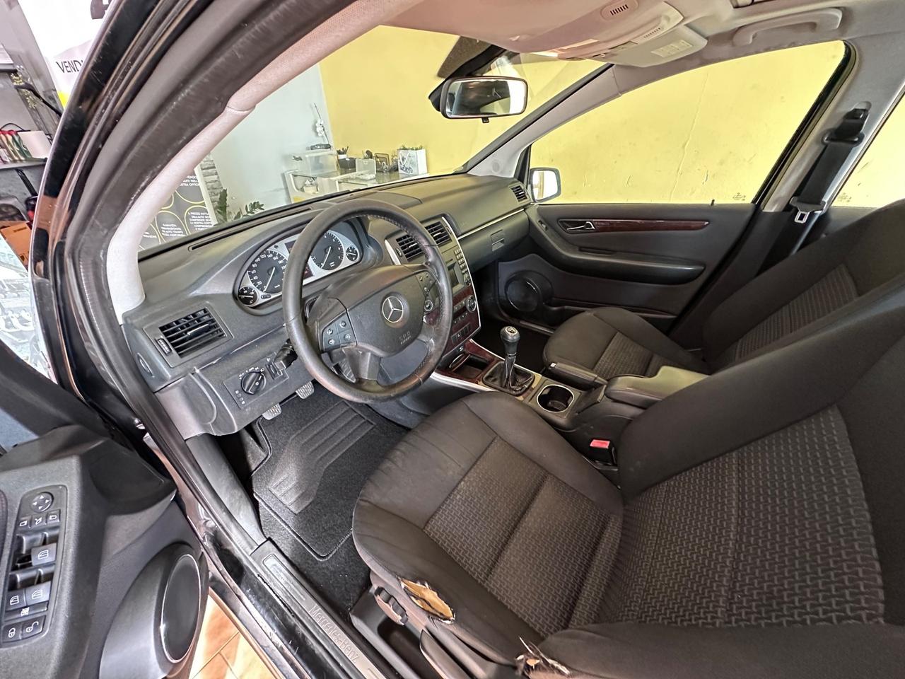 Mercedes-benz B 170 benz.+Metano
