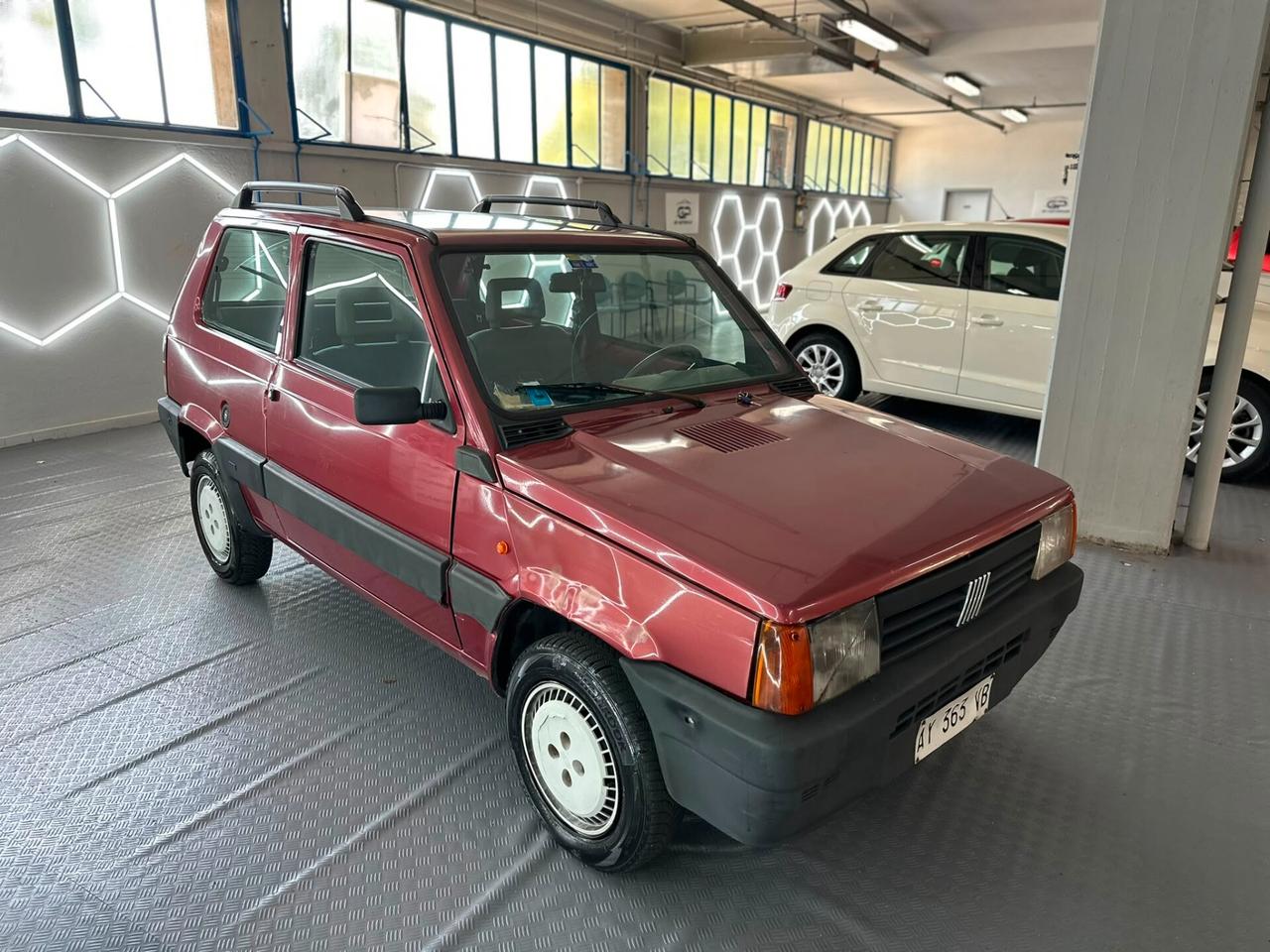 Fiat Panda 900 i.e. cat Jolly