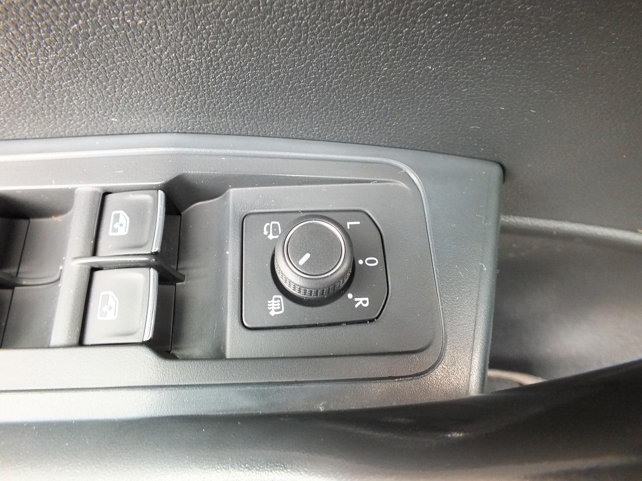 VW T-ROC- 2.0 TDI 4X4 MANUALE 6 MARCE STYLE