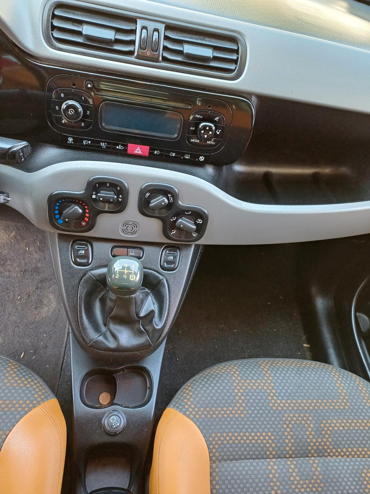 Fiat Panda 1.3 MJT 75 CV S&S Trekking