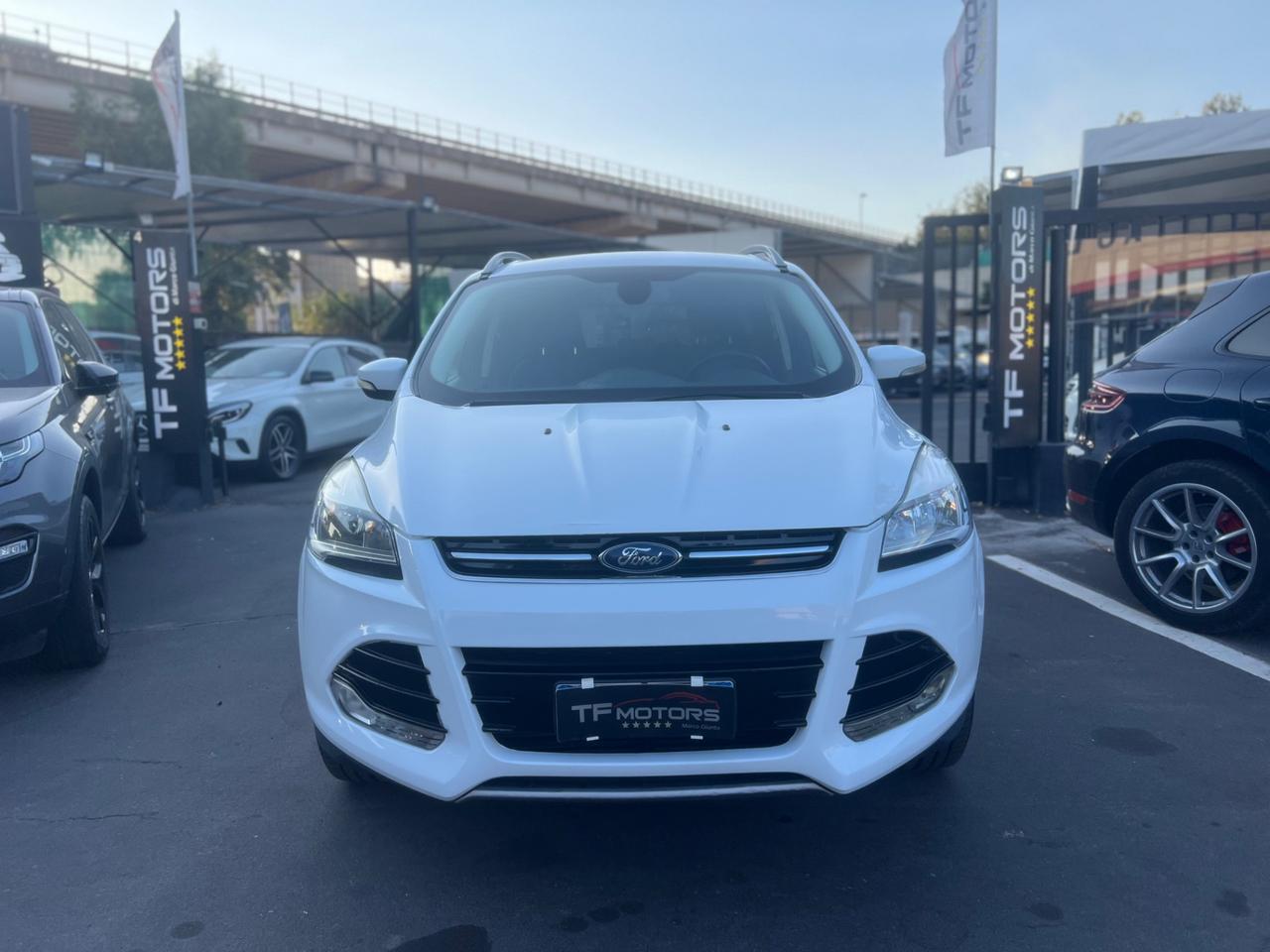 Ford Kuga 2.0 TDCI 4WD AUT. SOLO 120.000KM 12/2015