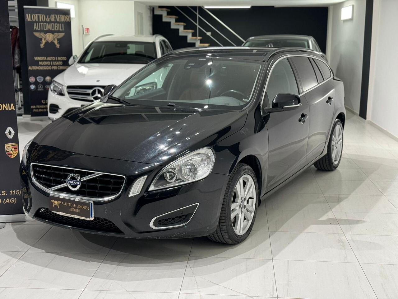 Volvo V60 D2 1.6 Ocean Race