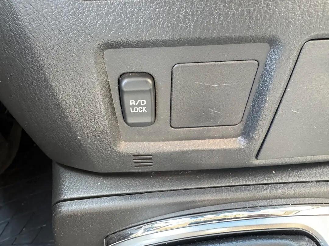 Mitsubishi Pajero 3.2 DI-D 16V 3p. Invite DPF