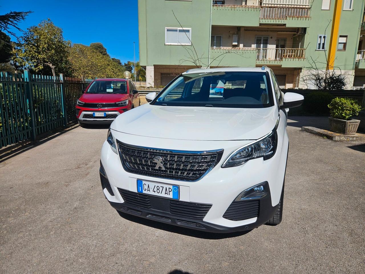 Peugeot 3008 BlueHDi 130 S&S EAT8 Allure
