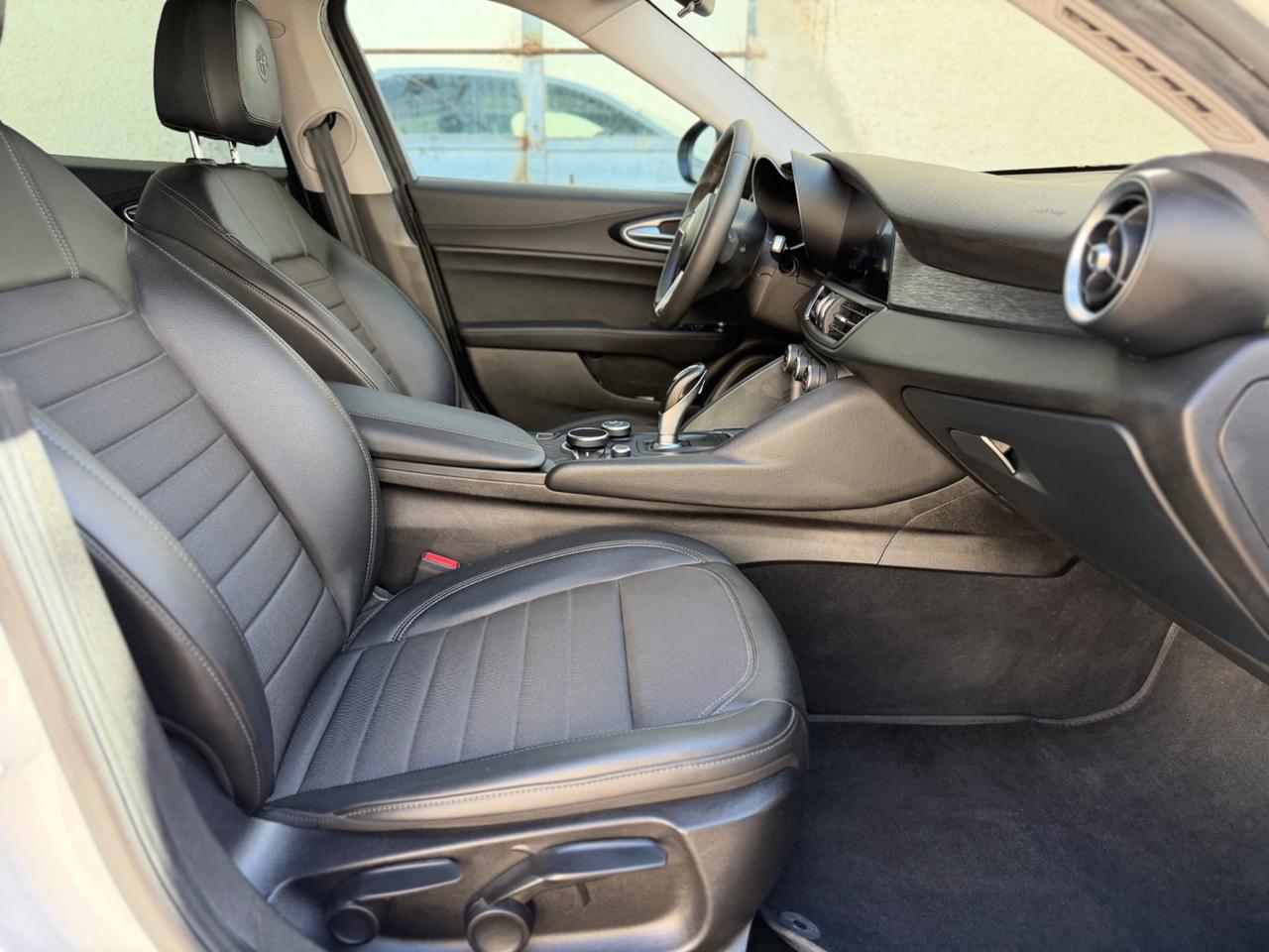 Alfa Romeo Giulia 2.2 Turbodiesel 150 CV AT8 Super