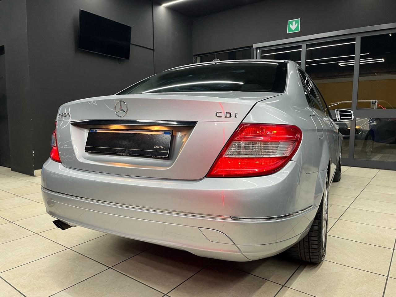 Mercedes-benz C 200 CDI BlueEFFICIENCY Elegance