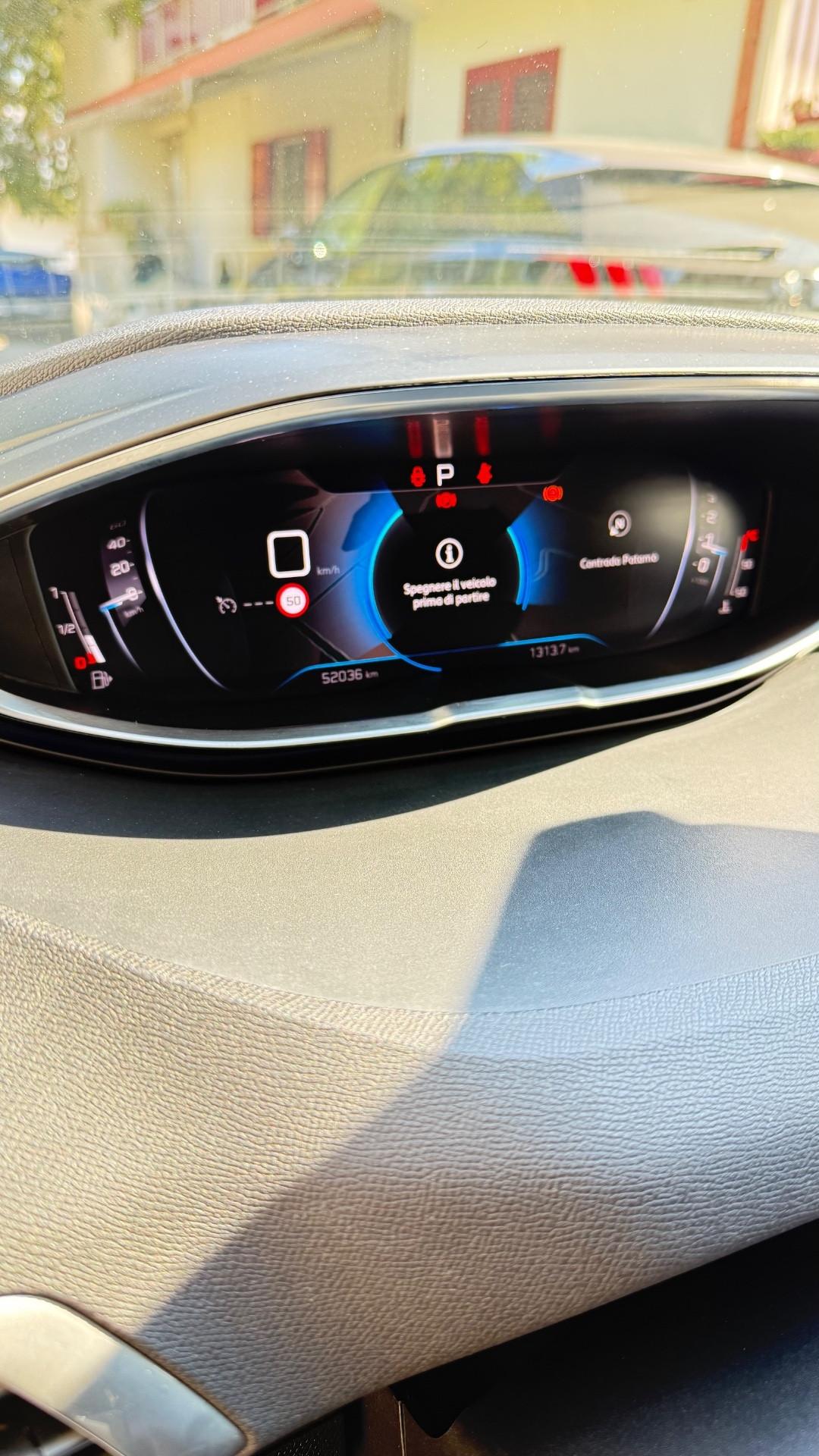 Peugeot 3008 BlueHDi 130 S&S EAT8 Allure Pack