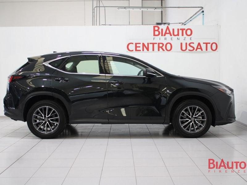 Lexus NX NX 350h 2.5 Business 4wd 244cv e-cvt