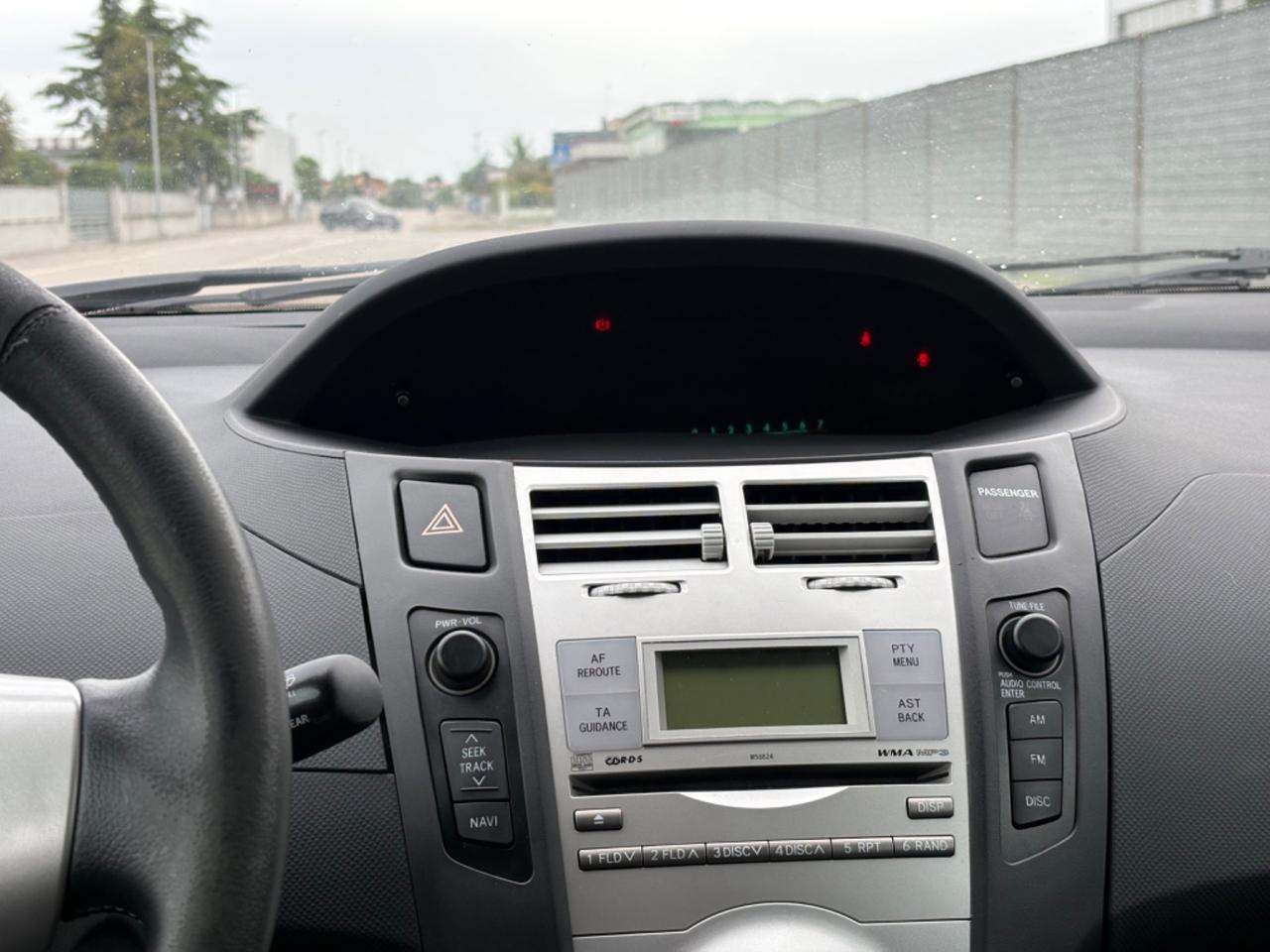 Toyota Yaris 1.0 5 porte 2007 Ok per neopatentati