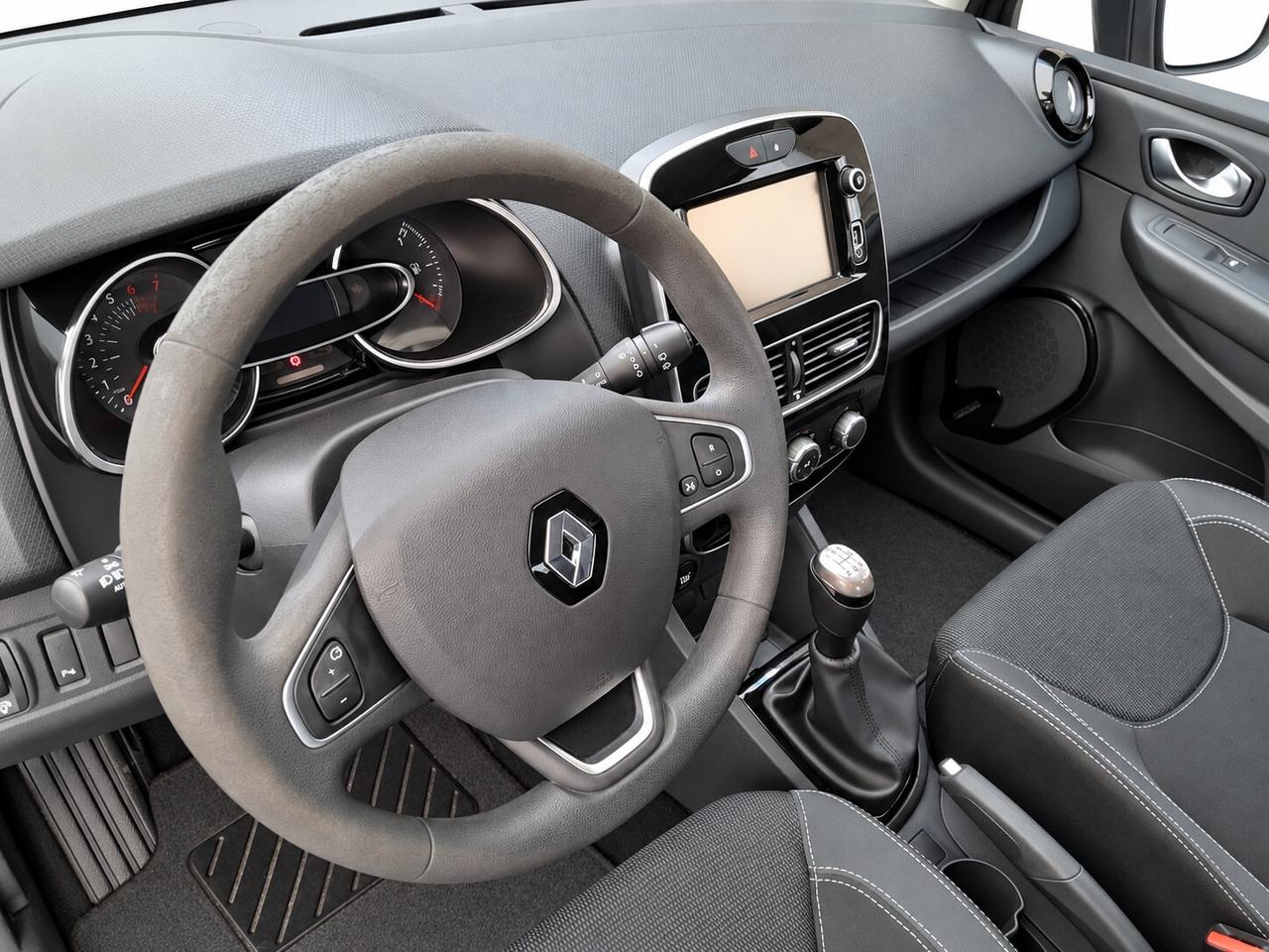 Renault Clio 1.2 75CV 5 porte Zen