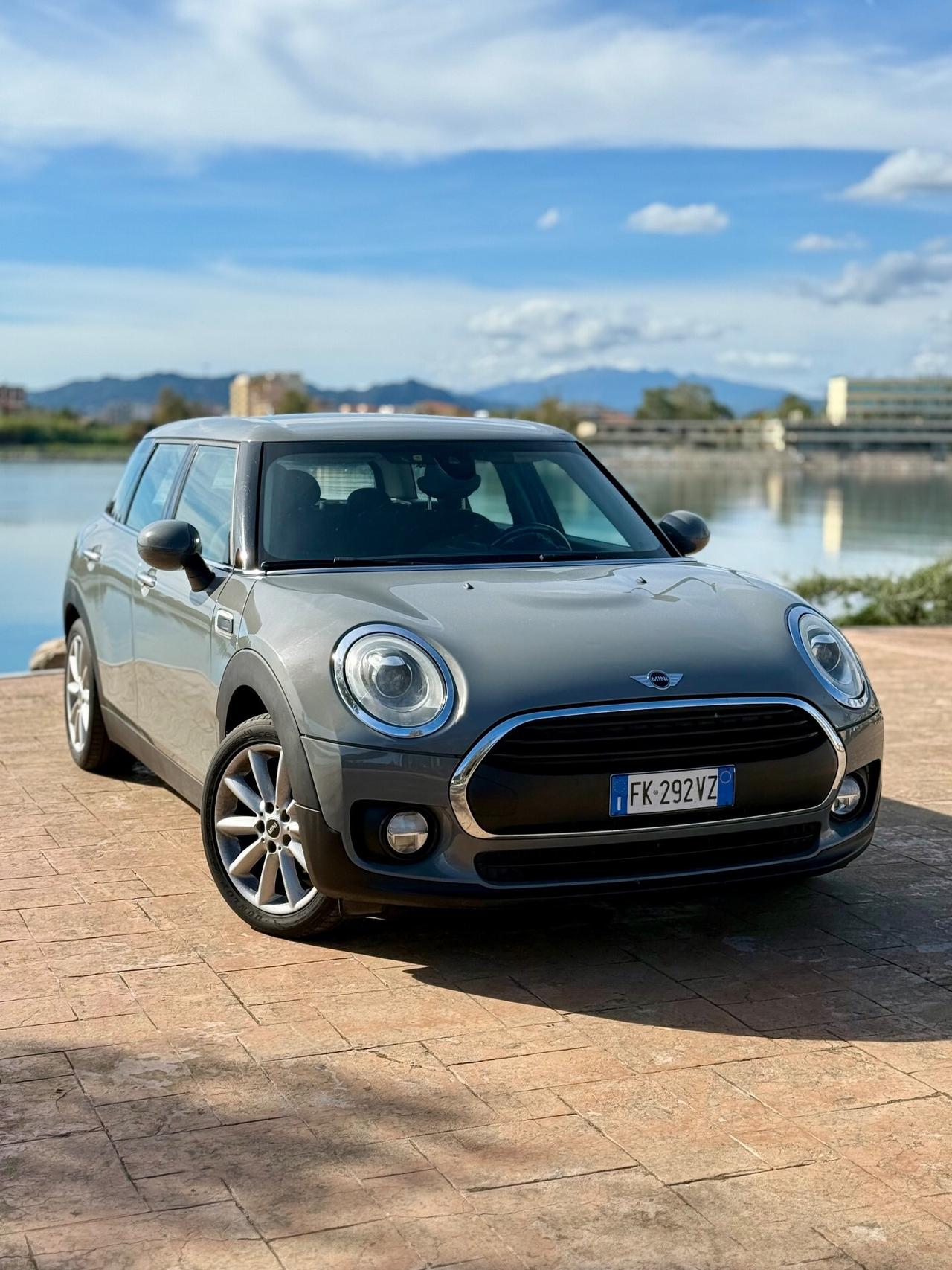 Mini Cooper D Clubman 1.5 One Business Automatica