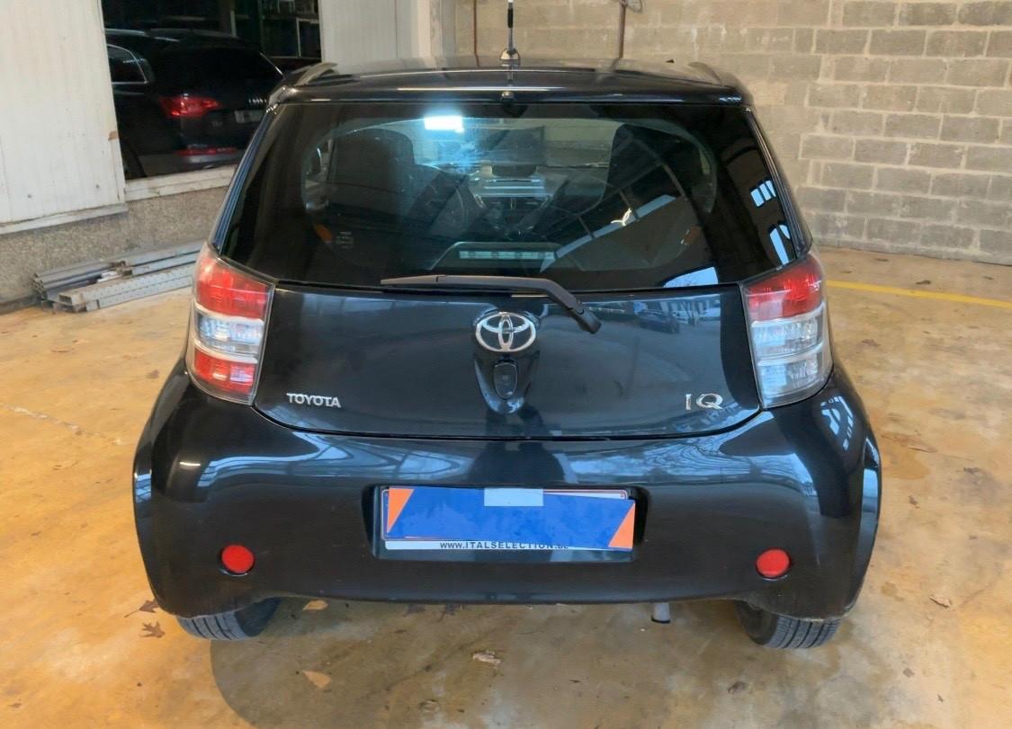 Toyota iQ 1.0 Sol