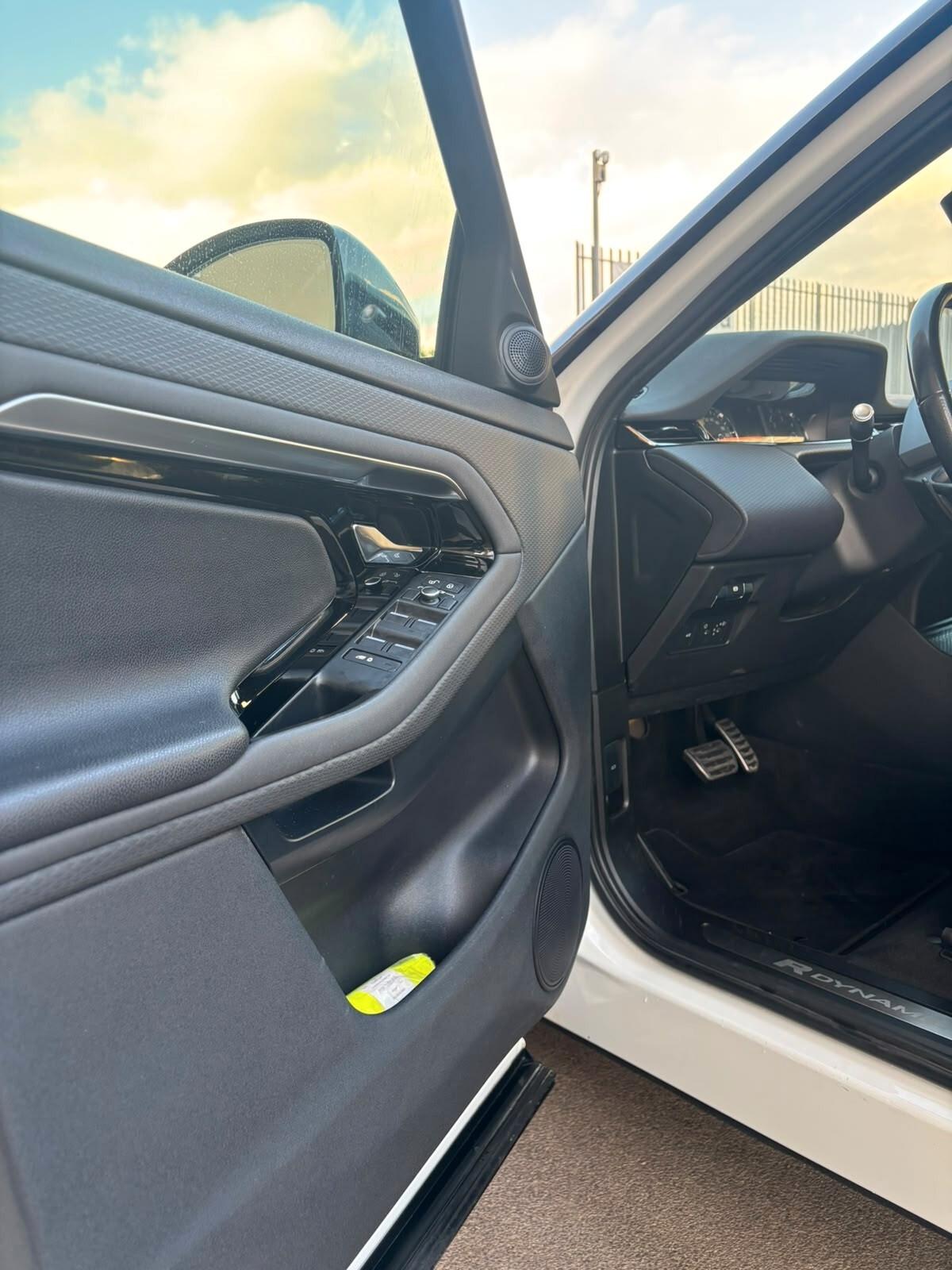Land Rover Range Evoque 2.0D I4-L.Flw 150CV AWD Aut R-Dynamic HSE ANNO 2020