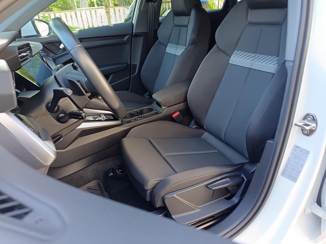 AUDI A3 SPB 30 g-tron S tronic S line ed. ProMMo